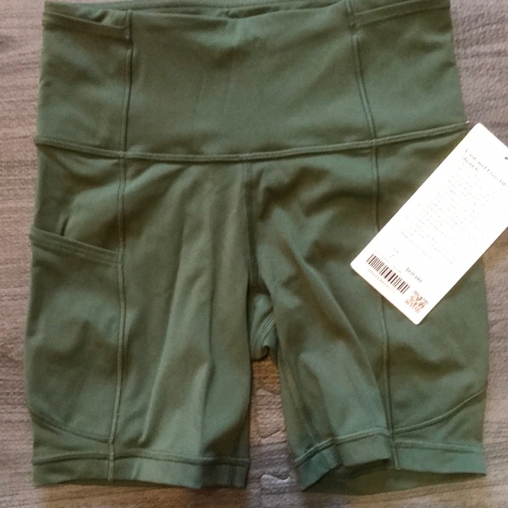 Lululemon Fast and Free HR short 6” NWT